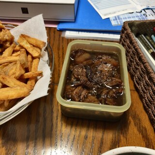 豚肉の醤油煮込み